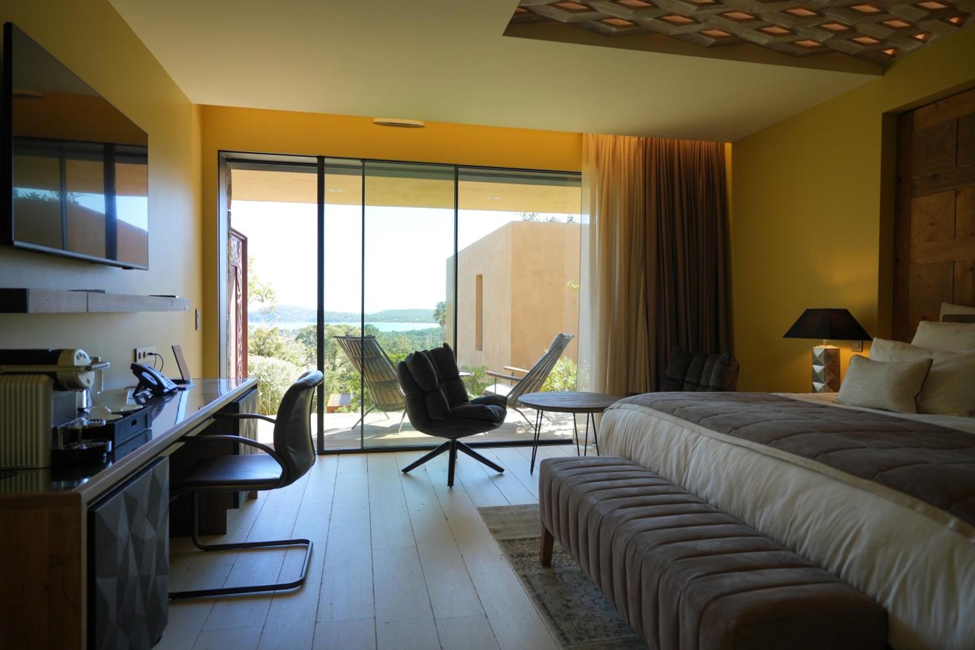 Les Regalia Hotel & Spa Sainte-Lucie de Porto-Vecchio Exterior photo